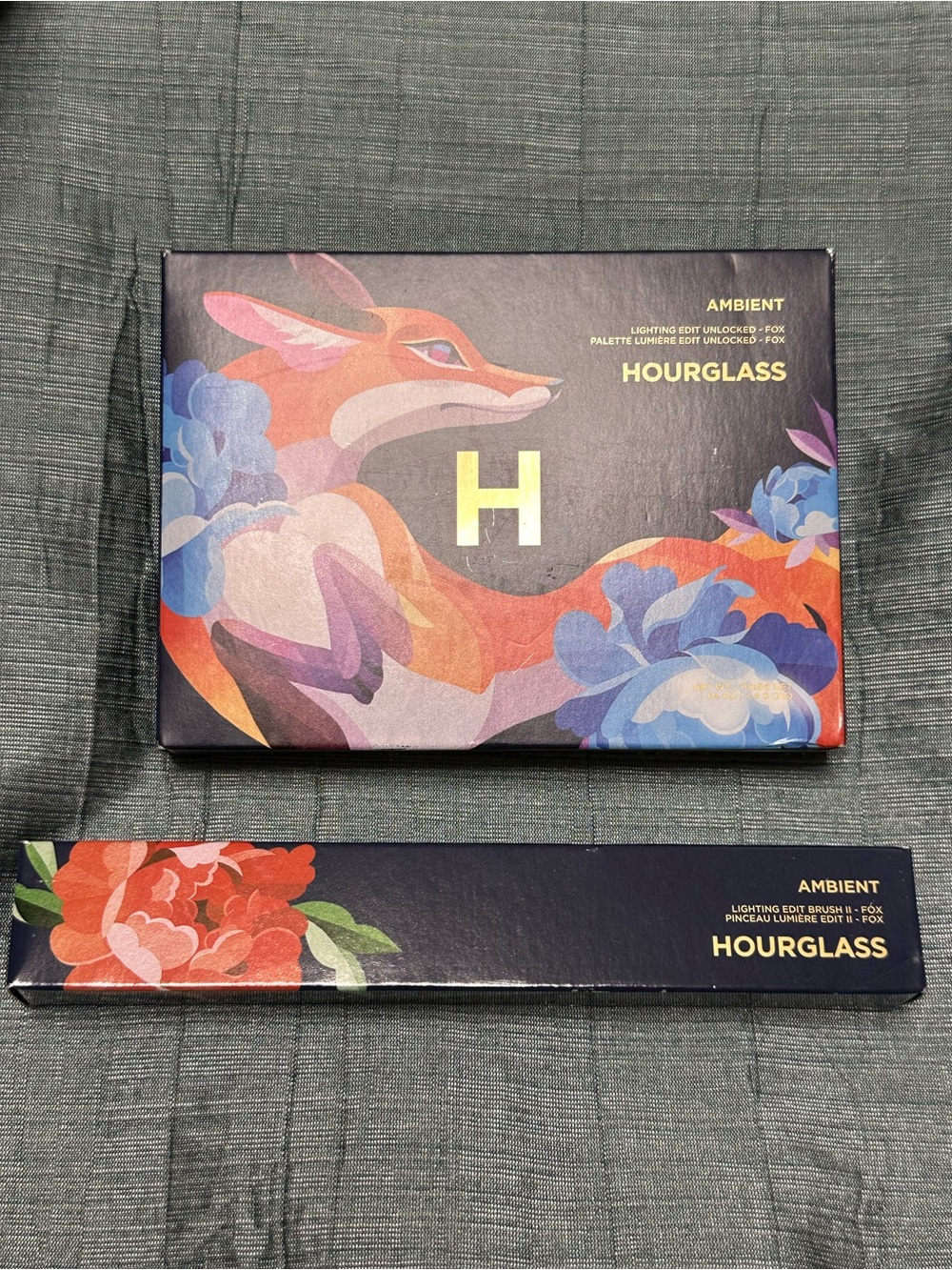 Hourglass Ambient Lightning Edit Unlocked Fox Palette & Brush Set